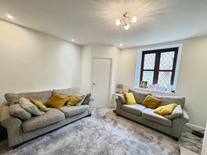 Lounge- click for photo gallery